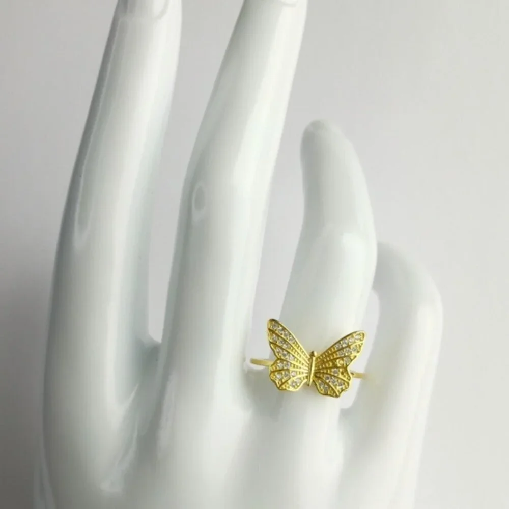 14k gold CZ Butterfly  Ring  size 7